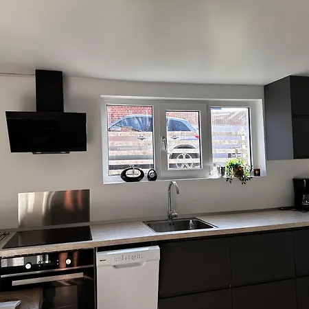 Seaviewhouse Apartment *